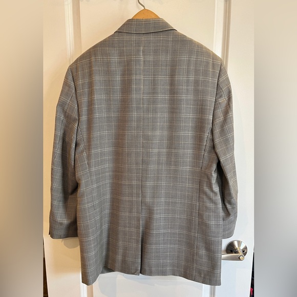Burberry Black & White Plaid, Lightweight, 100% Wool Sport Coat, Size 39S - Picture 2 of 7